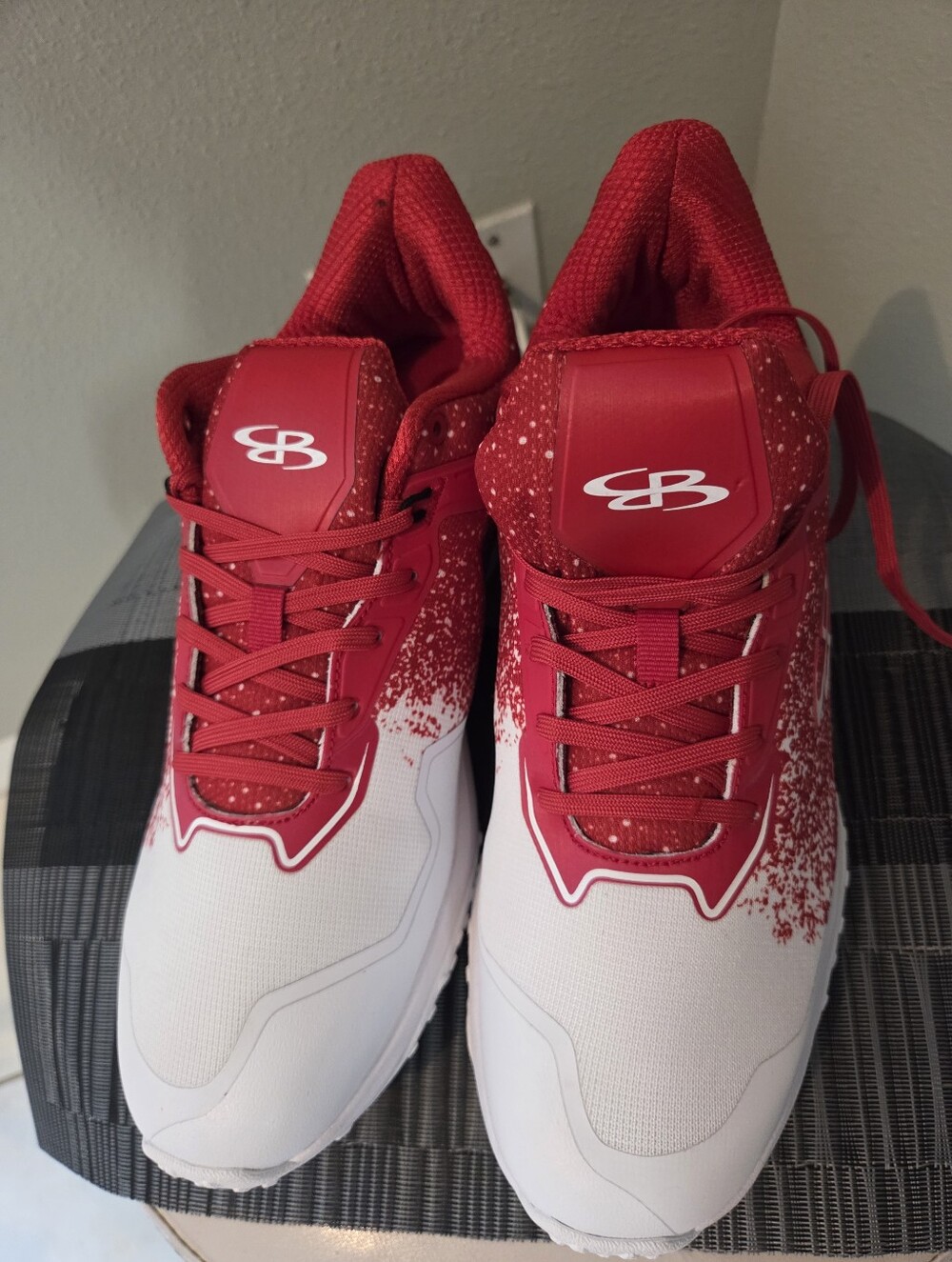 Boombah Viper Men's Red & White Athletic Shoes Size 10.5